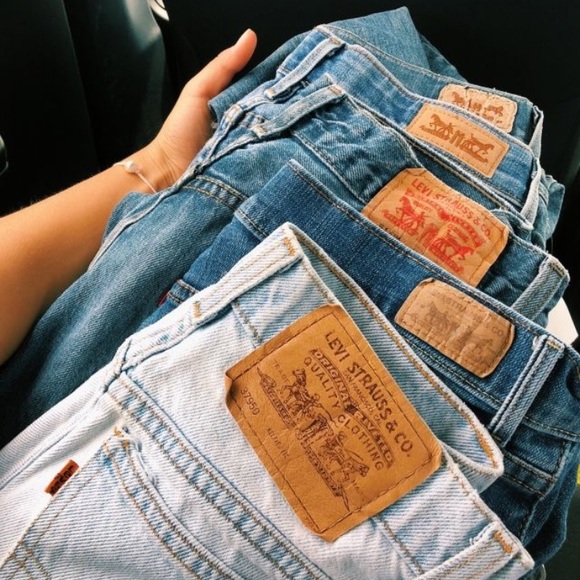 COMFY MYSTERY BOX - Picture 2 of 3